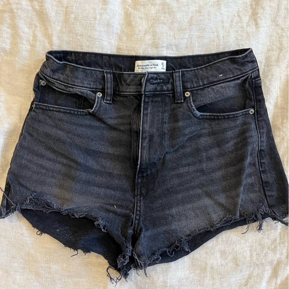 Black denim Abercrombie high rise mom short